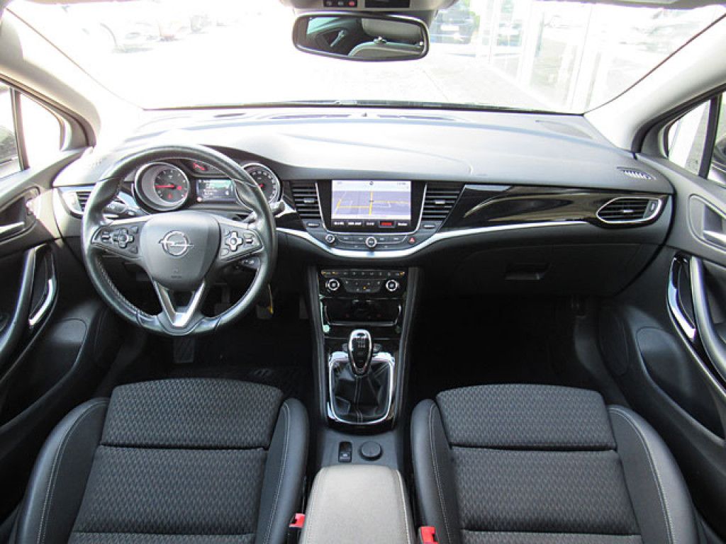 Opel Astra 1.4 Innovation MatrixLED Navi Sitzhzg