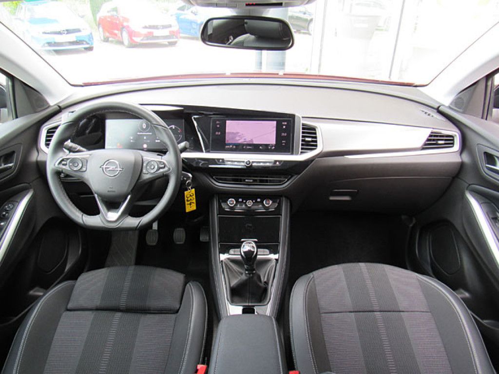 Opel Grandland 1.2 Turbo Elegance MatrixLED NaviPRO 3