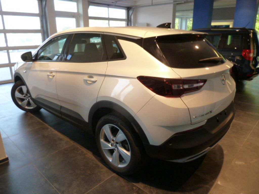 Opel Grandland X 1.6 Turbo PHEV Elegance AT Navi Kame