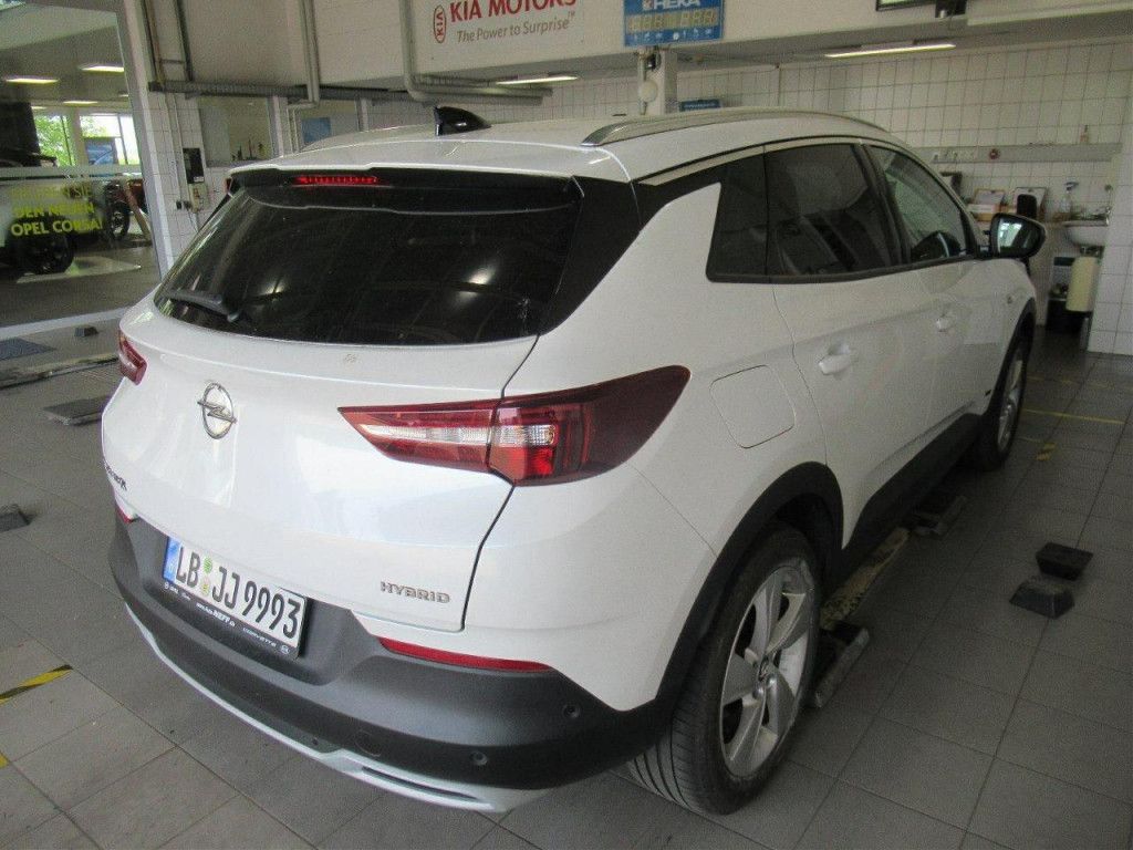 Opel Grandland X 1.6 Turbo PHEV Elegance AT Navi Kame