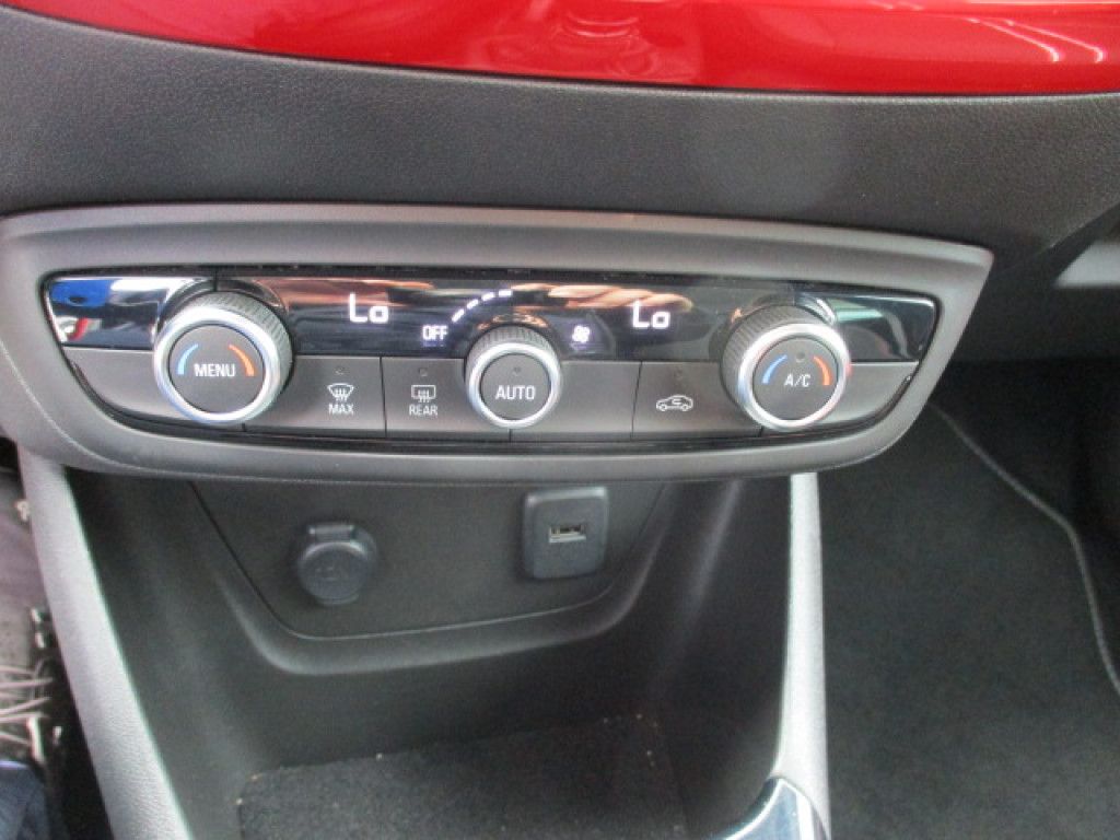 Opel Crossland 1.2 Turbo GS LED Kamera PDC CarPlay Al