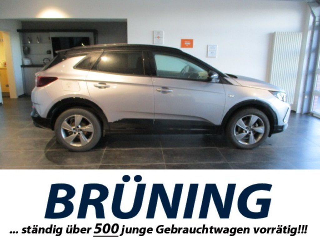 Opel Grandland 1.2 Turbo GS AT LED Navi Leder Kamera