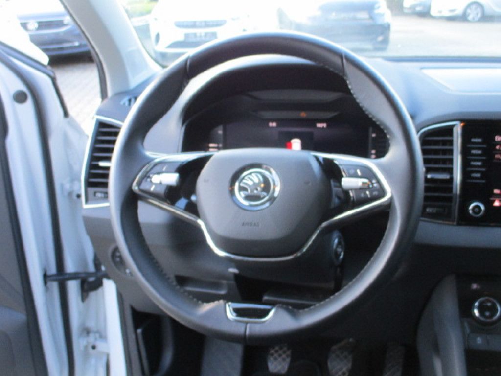 Skoda Karoq 1.5 TSI Ambition LED Kamera Climatronic PD