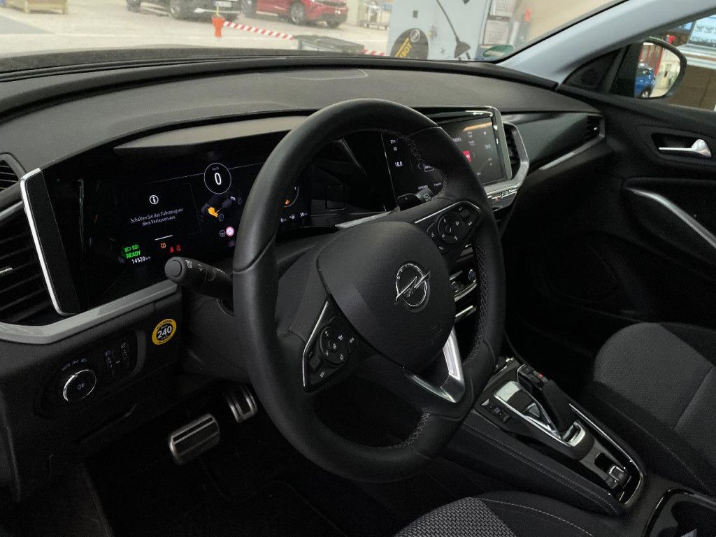 Opel Grandland 1.6 Turbo PHEV 4×4 GS AT Navi AHK Kame