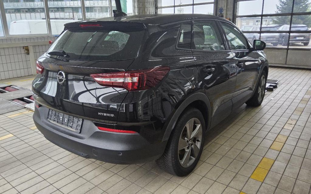 Opel Grandland X 1.6 Turbo PHEV Edition AT Navi PDC