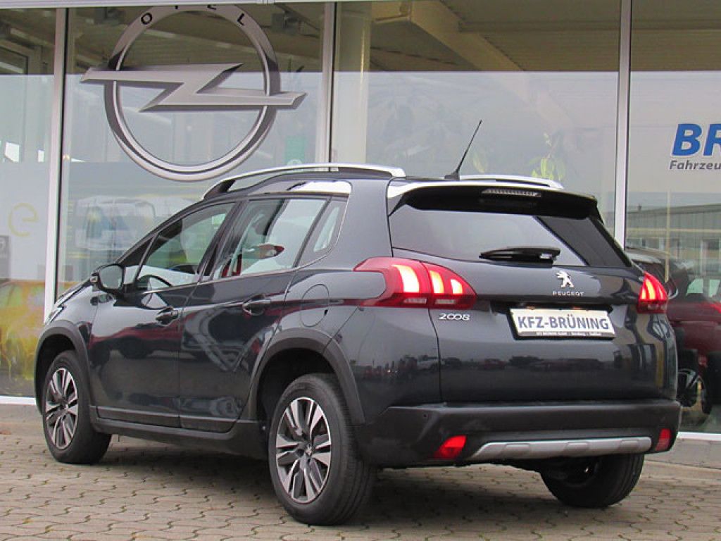 Peugeot 2008 1.2 Allure Multimedia R-Kamera PDC