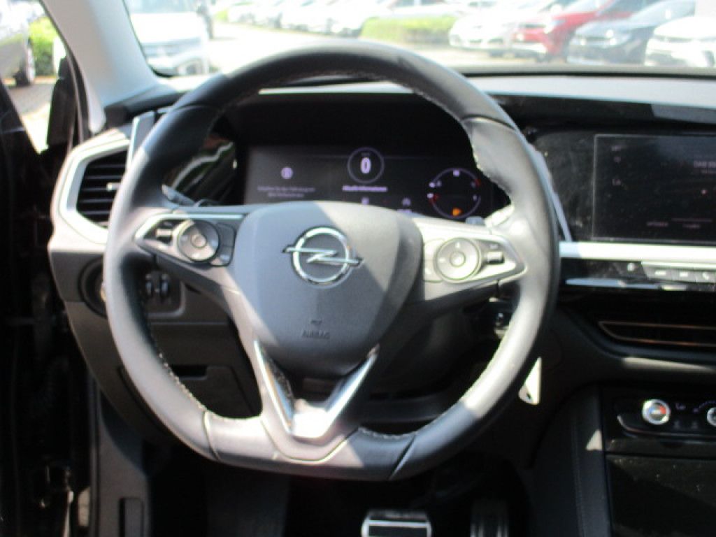 Opel Grandland 1.2 Turbo GS AT LED Navi Kamera 360 To