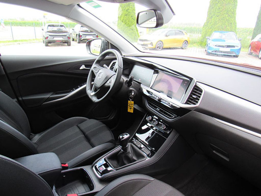 Opel Grandland 1.2 Turbo Elegance MatrixLED NaviPRO 3