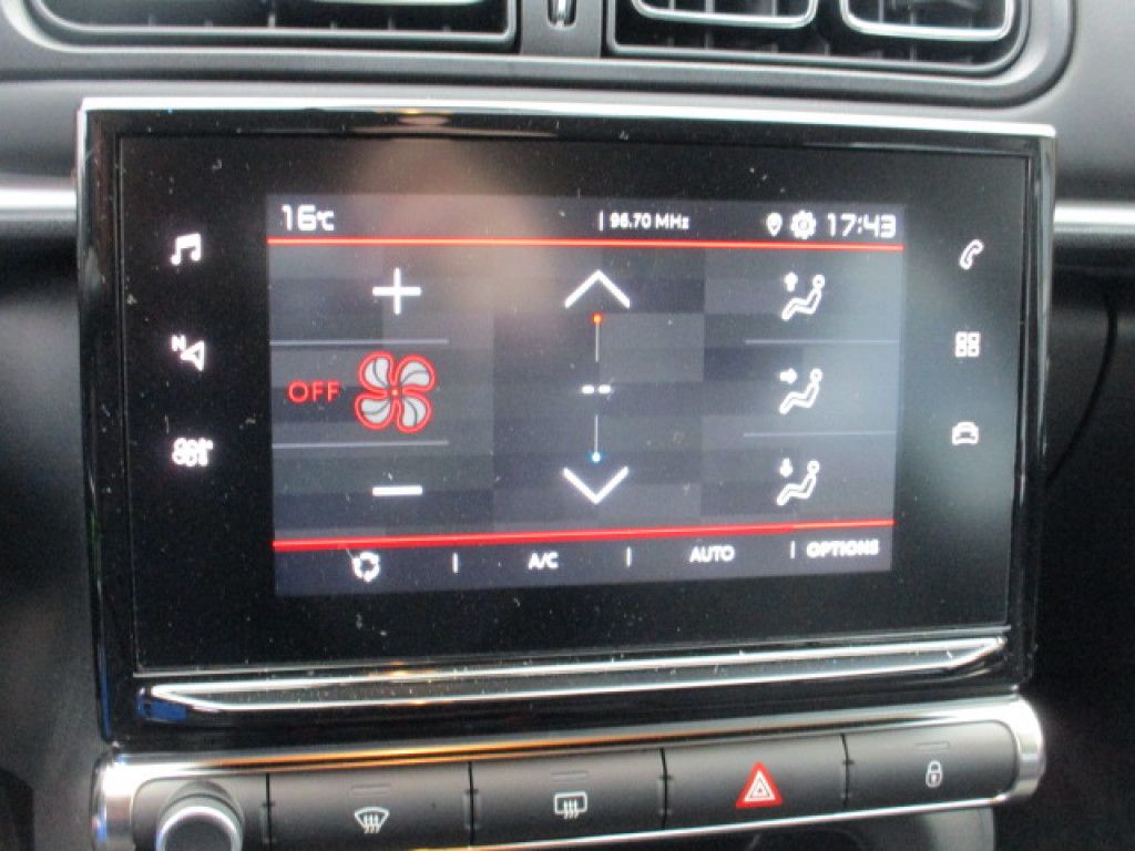 Citroën C3 PureTech 83 C-Series LED CarPlay Klimaauto. A