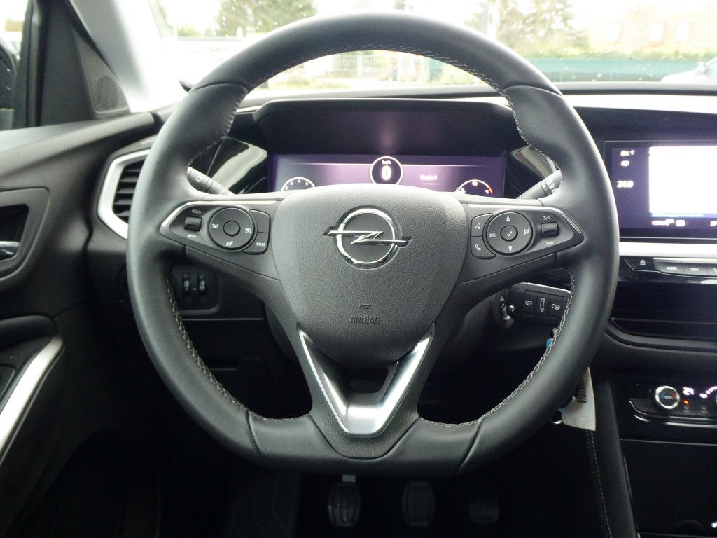 Opel Grandland 1.2 Turbo GS Line LED Navi PDC ALU