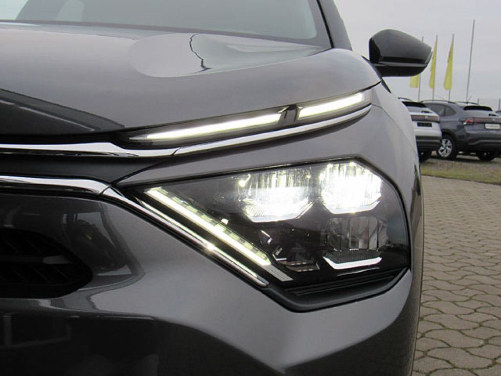 Citroën C4 Shine Puretech 130 LED-Licht NAVI R-Kamera Si