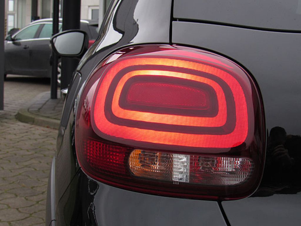 Citroën C3 Max Puretech 110 LED Navi R-Kamera Klimaaut P