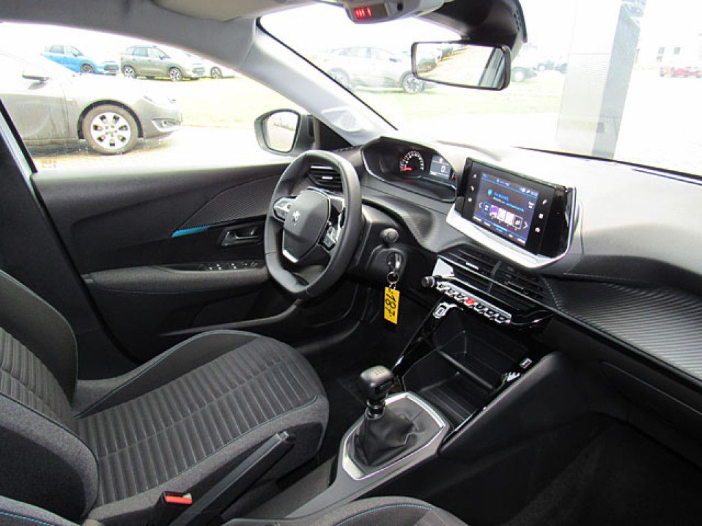 Peugeot 208 1.2 PureTech Style LED-Licht NAVI PDC