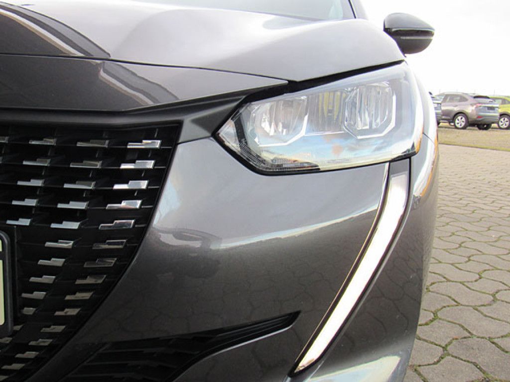 Peugeot 208 1.2 PureTech Style LED-Licht NAVI PDC