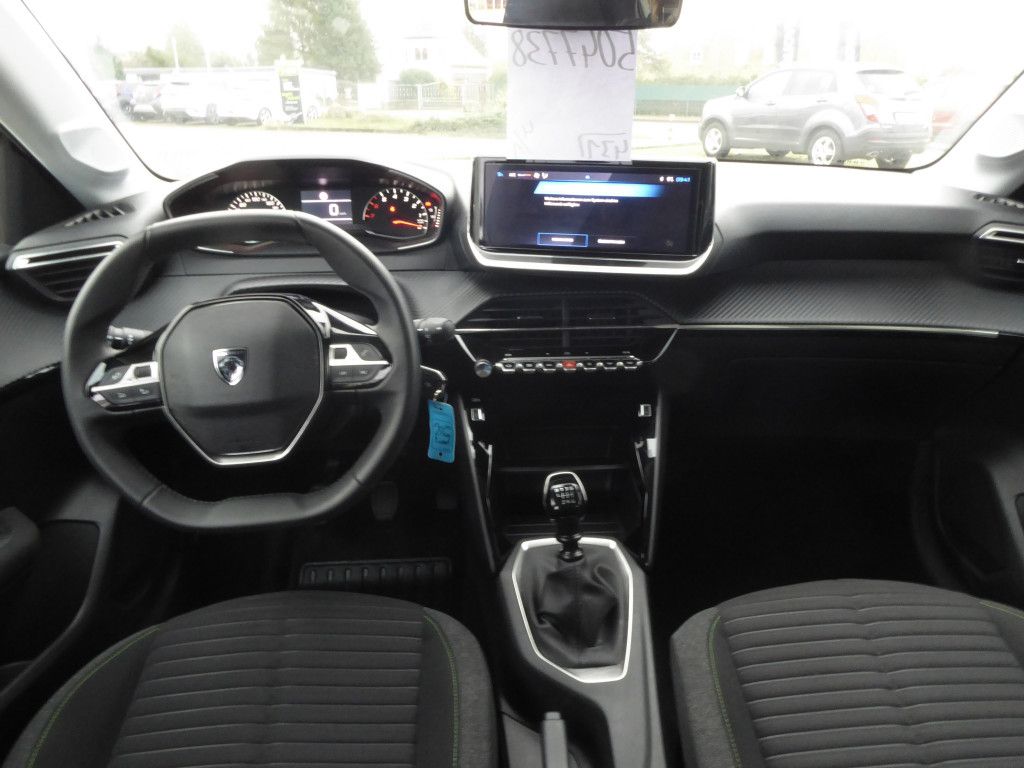 Peugeot 208 1.2 PureTech Active Facelift LED Navi Multim