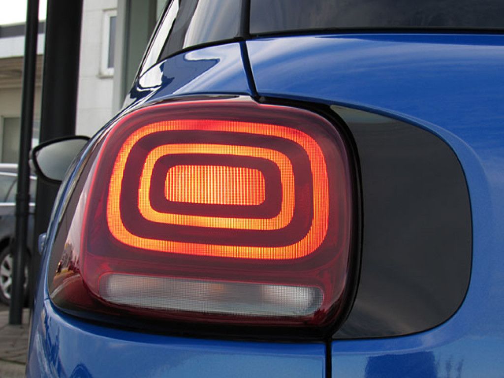 Citroën C3 Aircross Shine Puretech AT6 LED-Licht Navi R-