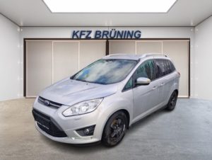 Ford Grand C-Max 2.0 TDCi Grand Trend 7-Sitzer SHZ Na