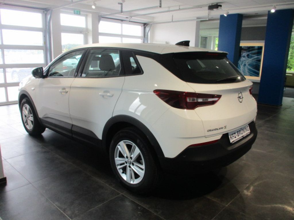 Opel Grandland X 1.5 D Edition Klimaanlage PDC hinten