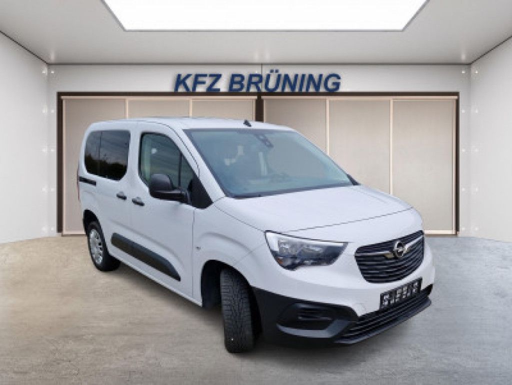 Opel Combo Life 1.5 D  5-Sitzer Klima DAB+ Tempomat