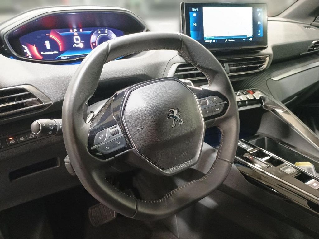 Peugeot 5008 BlueHDI 130 Allure AT LED 7-Sitzer Navi Kam